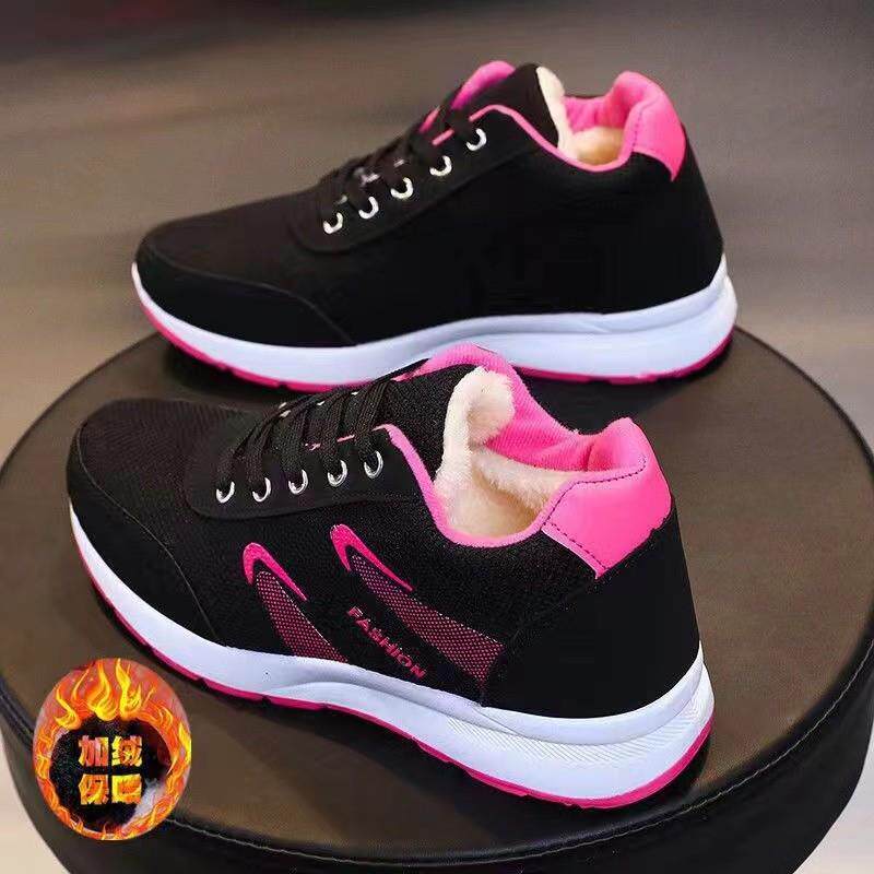 正品中老年鞋妈妈棉底系带加绒加厚平跑步鞋鞋冬季防滑运动保暖雪