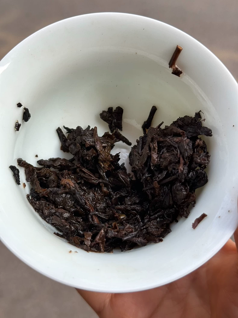 2023年冰島醇香頭春一口料壓製普洱茶熟茶357克/餅 普洱茶 BUASHOP普洱老茶