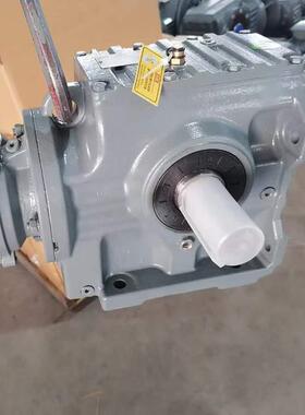 SD09-YEJ2.2KW-NA6-M1B 锥齿换向器 PX190-3变速减速机