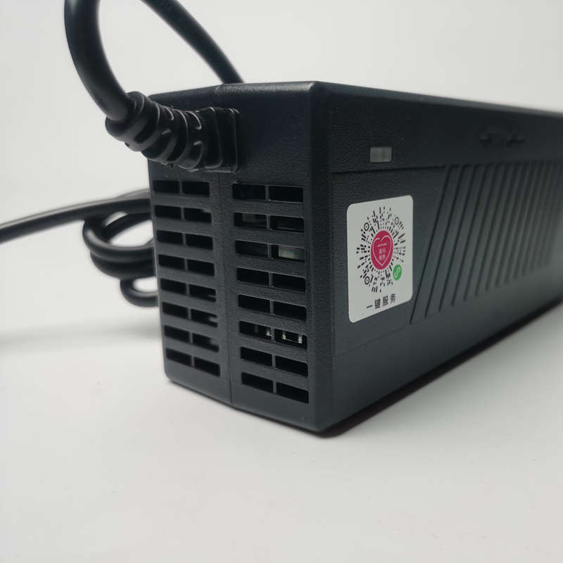 爱玛电动车专用充电器原装原厂配件大全48V12AH20A新国标铅酸电池