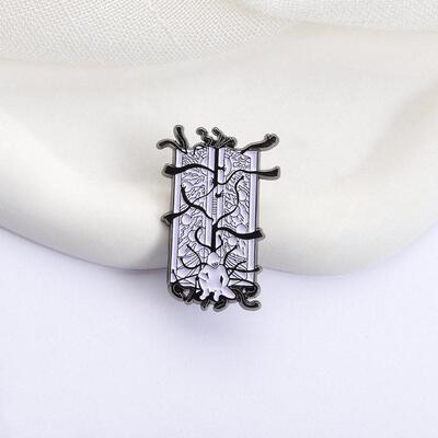 暗黑风魔法书与恶魔万圣节恐怖胸针金属别针背包服饰个性装饰徽章