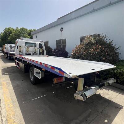 5吨蓝牌清障车上装出口清障车平台4吨湖北随州工厂