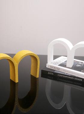 创意字母型M摆件代北欧现简家居客厅样造板房酒店约DFR几何饰品