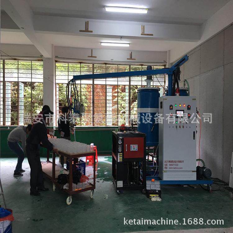 气垫粉扑，非乳胶干湿两用粉扑发泡机，葫芦粉扑美妆蛋发泡机