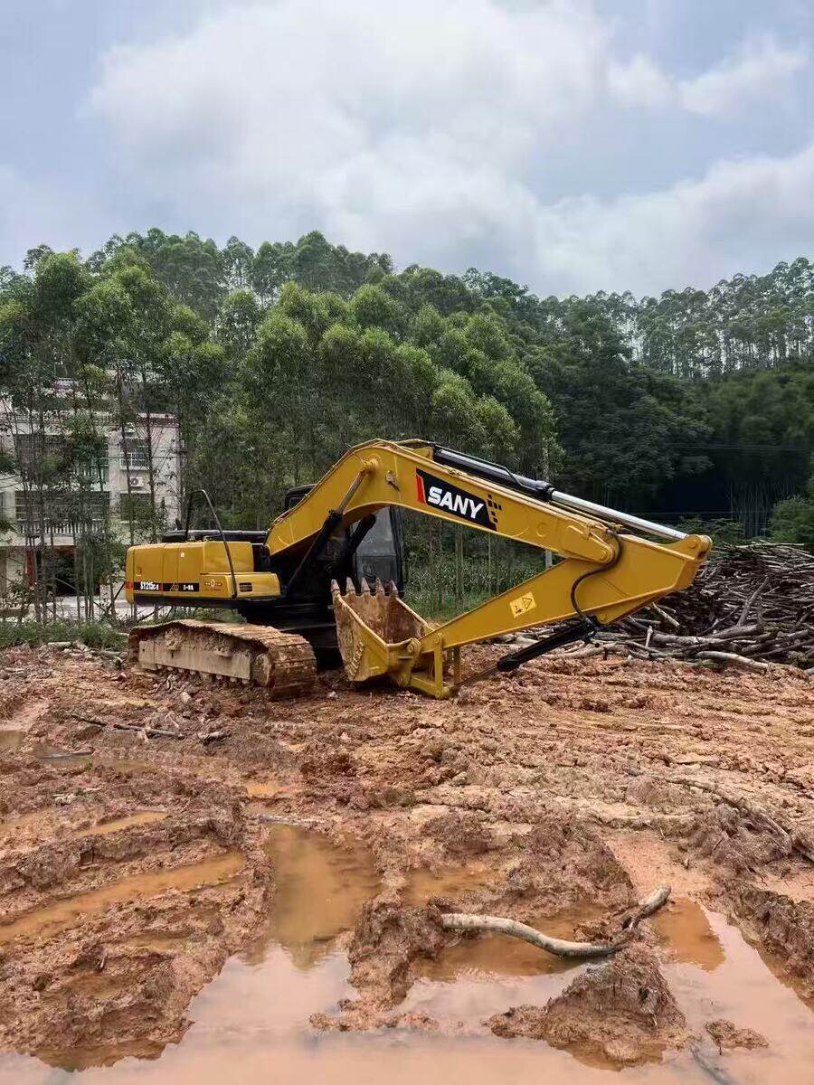 5月6日保定资产处置三一215挖掘机网络拍卖公告