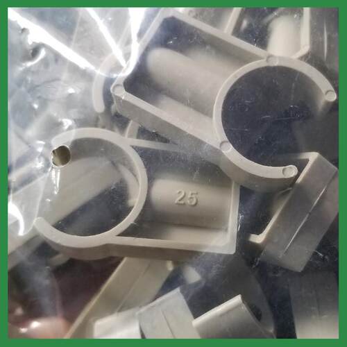 灰色PPR高平卡平脚管卡U型高脚卡20 25 32ppr管件接头水管卡配件