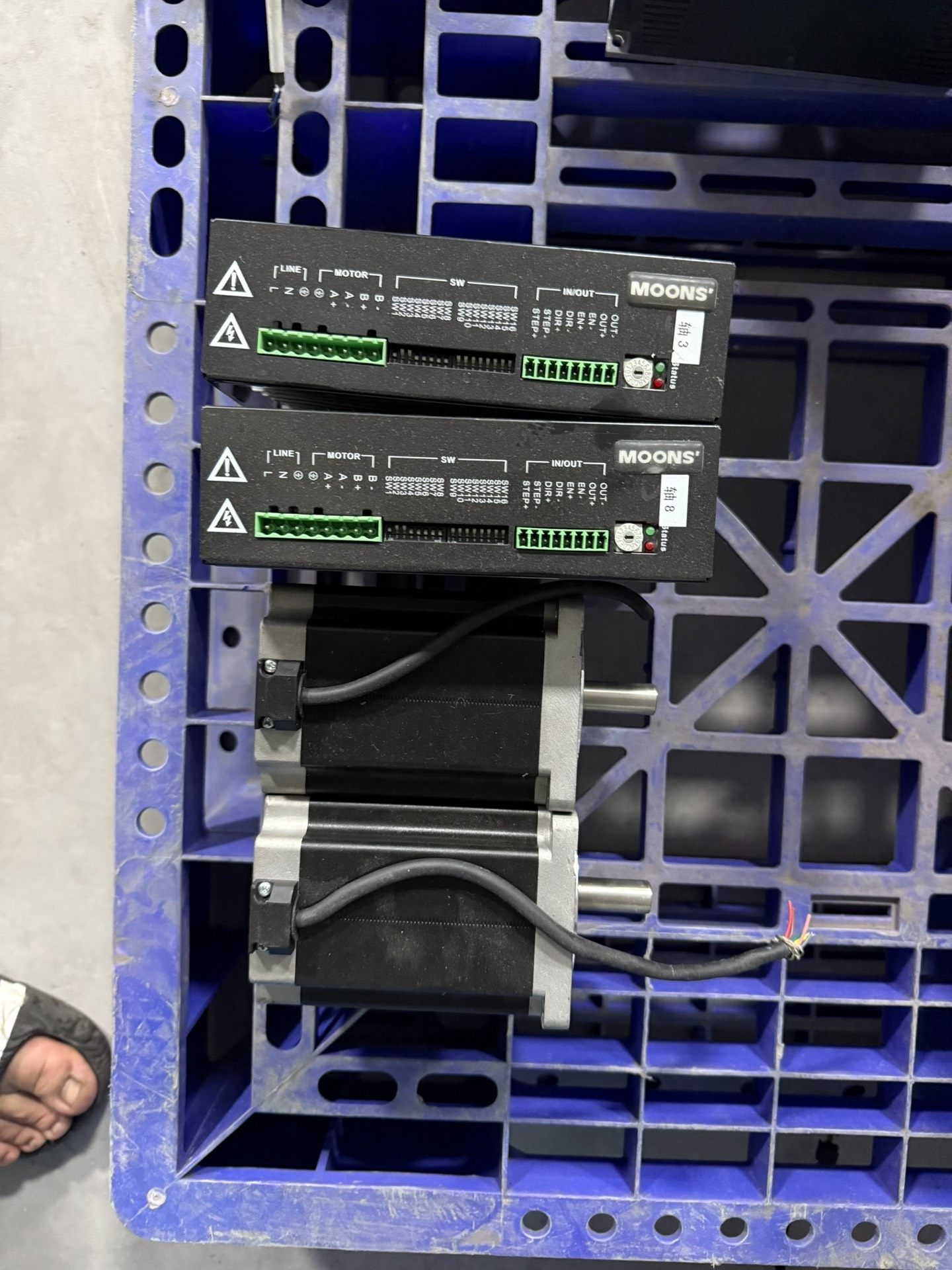 拆机两套鸣志步进套装，型号Y2SSRAC4+Y09-59D3