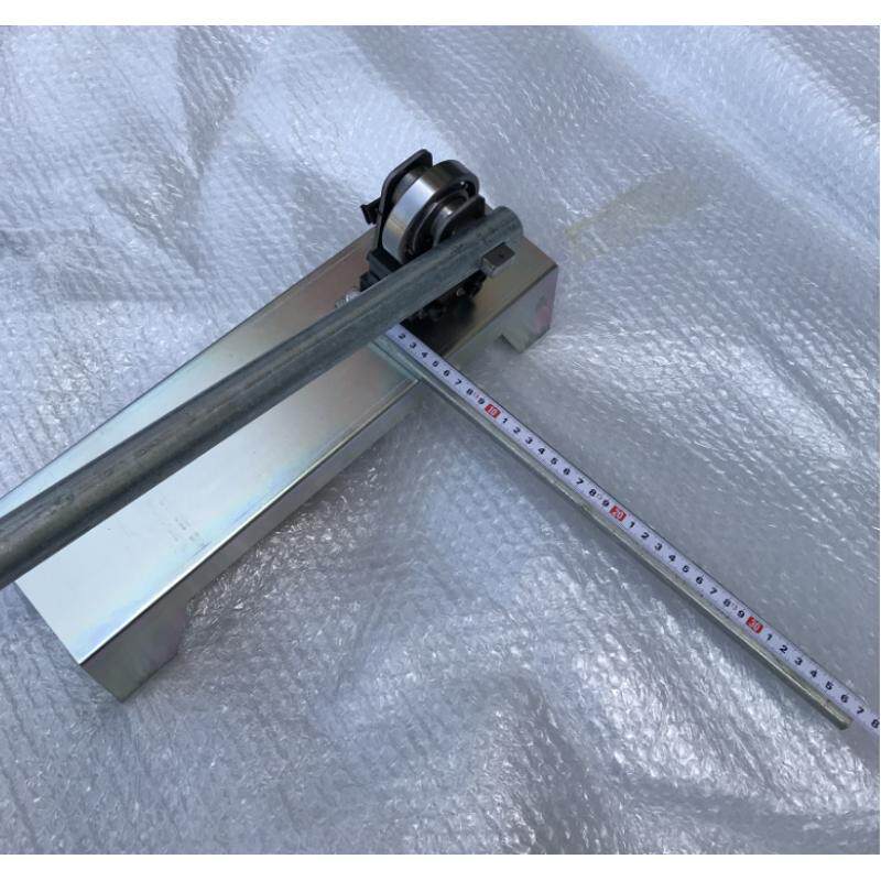 断桥孔条纱锁条传动机压孔锁铝穿模具门窗yx器裁断条条冲铝打孔机