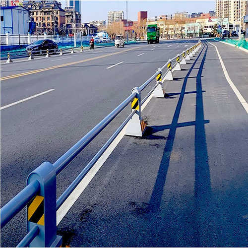 小区学校停车场  隔离栏市政交通  护栏马路人行道防撞加固安全栏