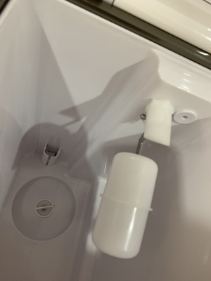 沁园RO反渗透纯水机怎么样？沁园和美的RO反渗透饮水机区别大吗