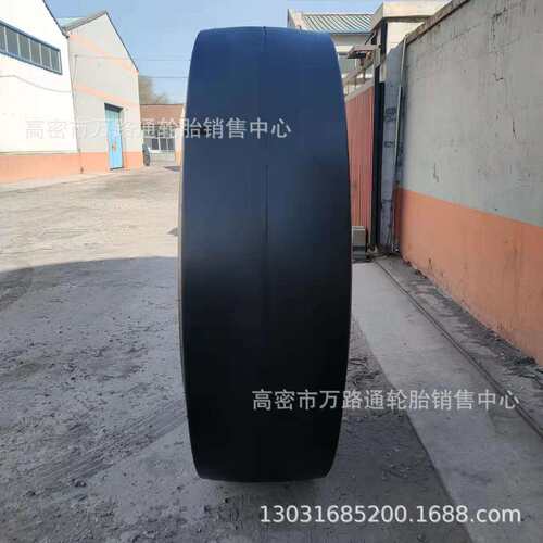 18.00R25 L-5S矿井轮胎工程矿用铲运机光面轮胎20.5R25 29.5R25