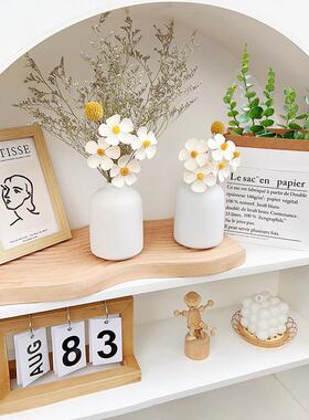 高级感软装客厅卧室装饰品摆件轻奢高档现代小众入户玄关家居道具