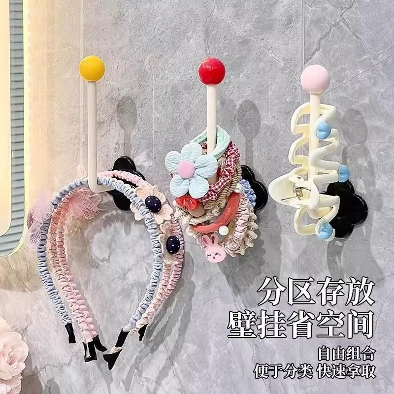 Cute dopamine-themed wall-mounted hair clip and hat organize - 实物图