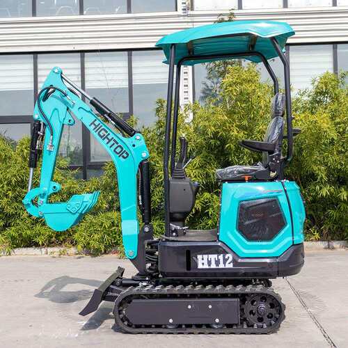 山东发货1.2吨小型挖掘机 双杠水冷发动机出口欧洲家用果园挖土机