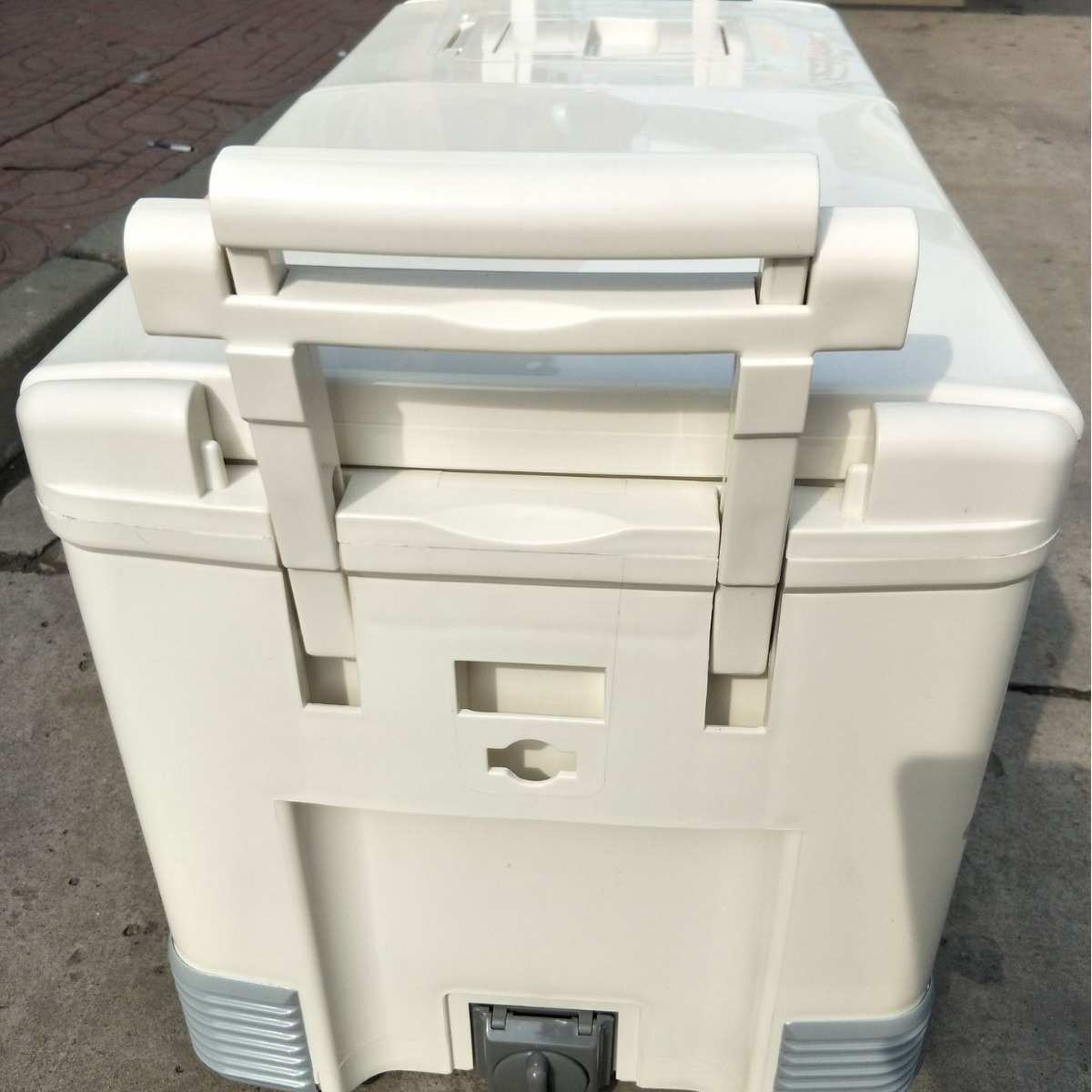 恒冠002船用海钓箱48L无配件带轮子大容量钓箱保温箱黑坑钓箱钓鱼