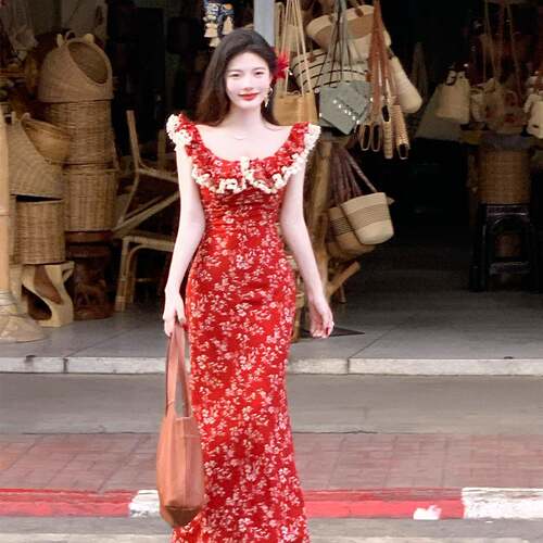 Rosselora【曼谷花事】红色碎花洋装流苏拼接荷叶边斜裁鱼尾裙