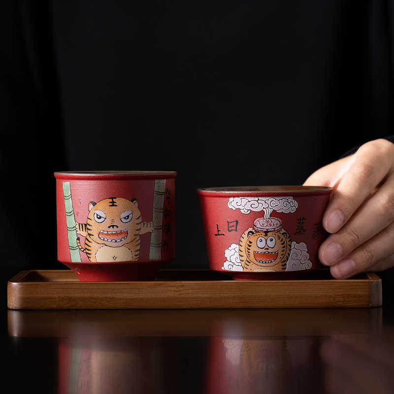 国潮可爱萌虎陶瓷茶杯套装带托盘家用办公室品茗茶盏主人杯一对