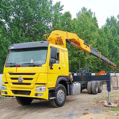 厂家生产折臂式吊机油电两用可加无线遥控车载固定式折臂吊