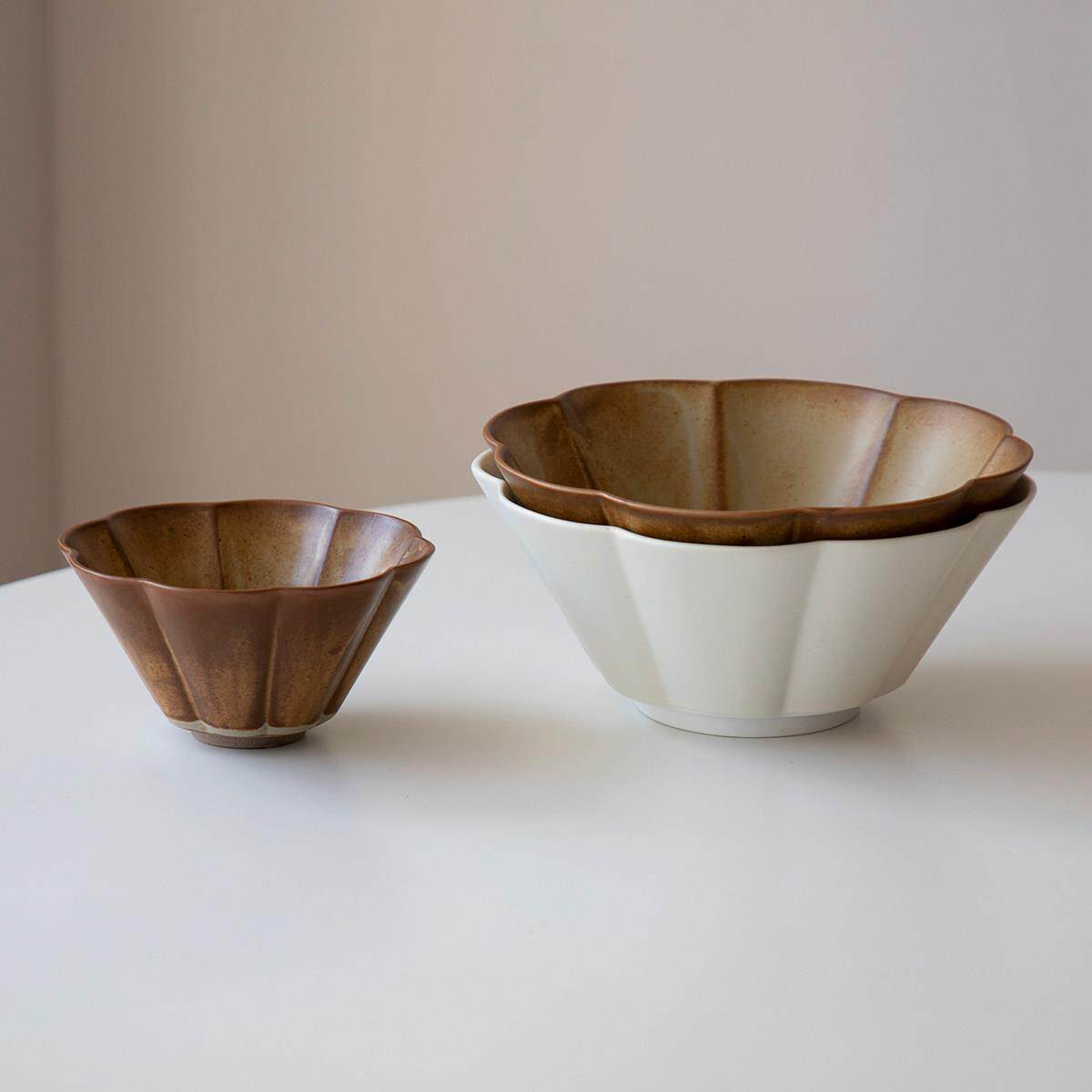 三宅家食器白色磨砂花瓣圆形斗笠碗米饭碗 中式复古景德镇手工餐