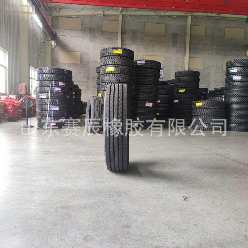 厂家11r22.5真空钢丝胎耐磨耐扎货车卡车轮胎全钢子午线轮胎