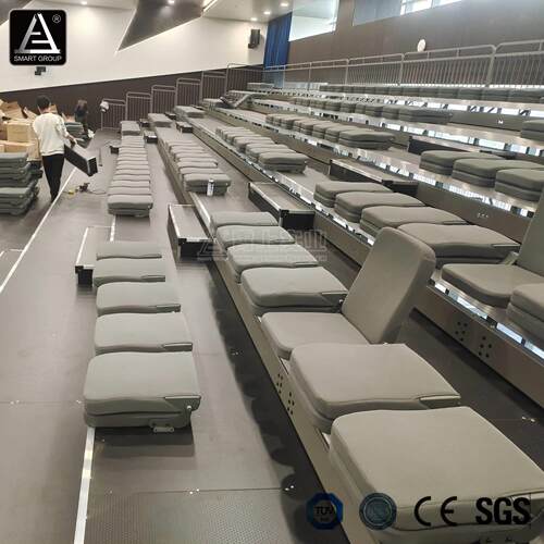 体育馆电动伸缩看台学校多功能厅不占地折叠看台厂家直销