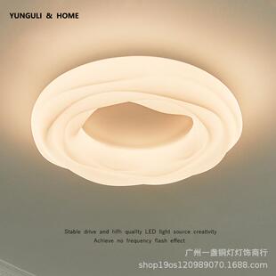 卧室灯奶油风现代简约灯具温馨浪漫房间灯法式 吸顶灯 网红主灯新款