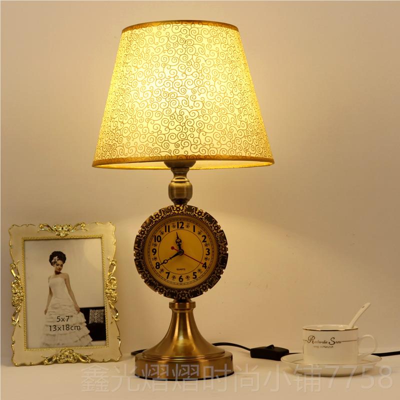 正品欧式台灯室卧床头灯带旧钟表复古智怀美式乡村插电式家用能护