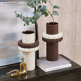 金属皮革圆柱形花器插干花湿花桌面书房客厅样板间售楼处软装 摆件
