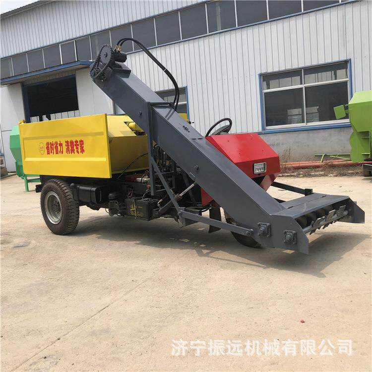 牛圈自动养殖铲粪车大宽度四轮养殖清粪机带驾驶室的牧场清理机