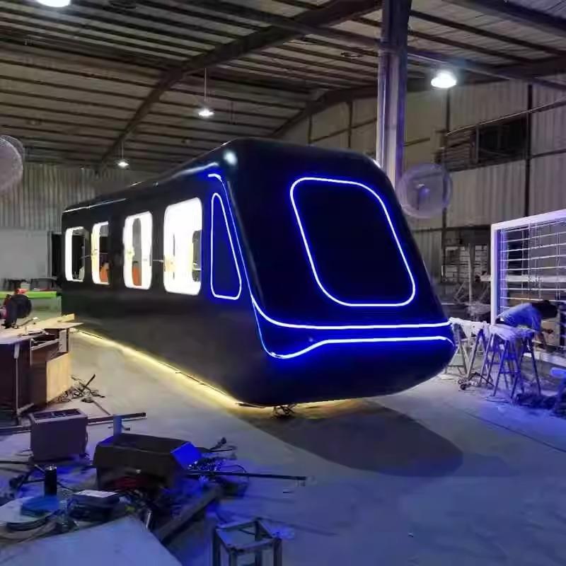 厂家加工玻璃钢车壳汽车外壳碳纤维大型设备壳体覆盖件模型展示