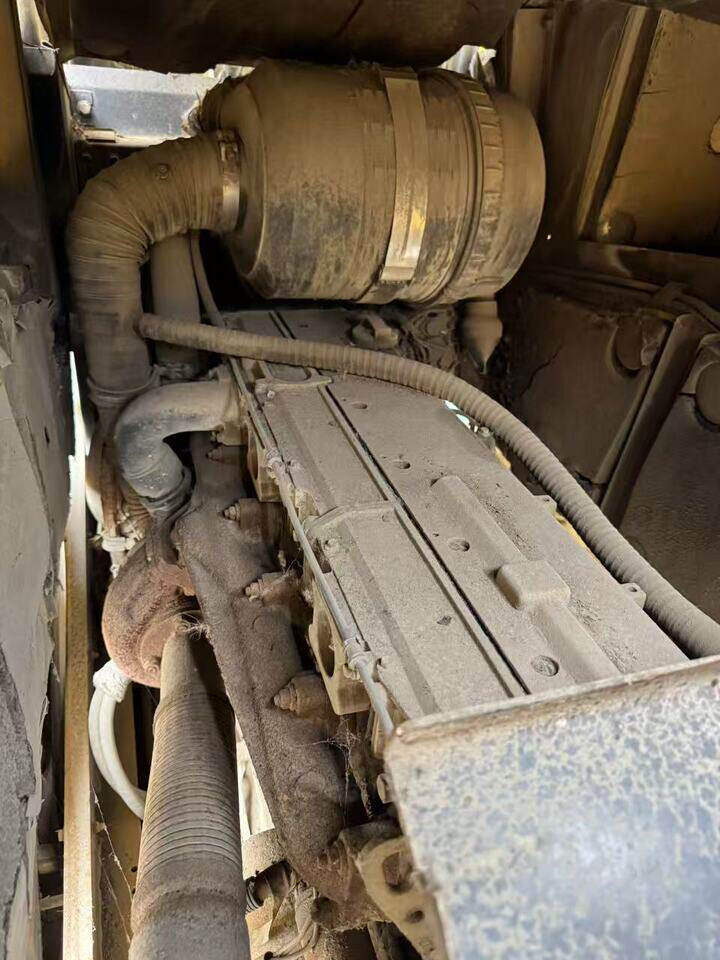 4月6日郑州工程机械设备宝马格219-3压路机两台打包处置网络拍卖公告