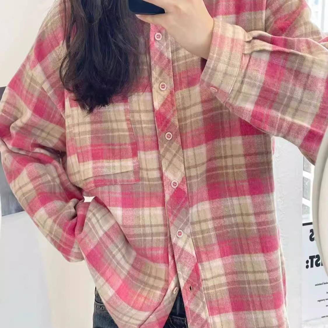 极速多巴胺甜美粉杏色磨毛格子衬衫女春秋欧货新款宽松百搭慵懒风