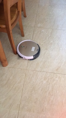 科沃斯DK35扫地机器人与DG800扫地机器人哪个好，功能区别在哪里？价格多少？