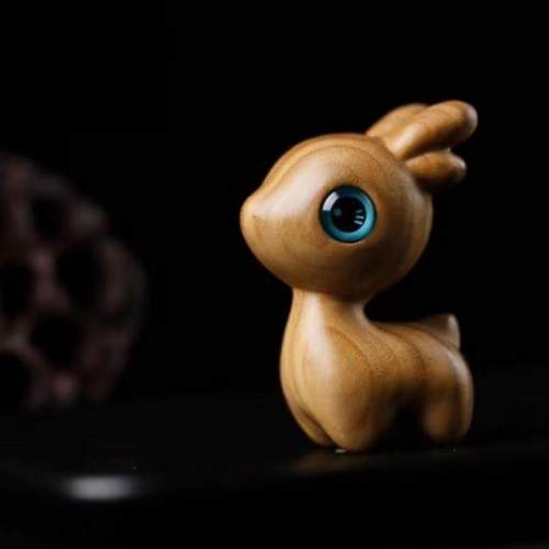 绿檀一鹿木雕小鹿一路实木质手工手把玩件网红一鹿有你