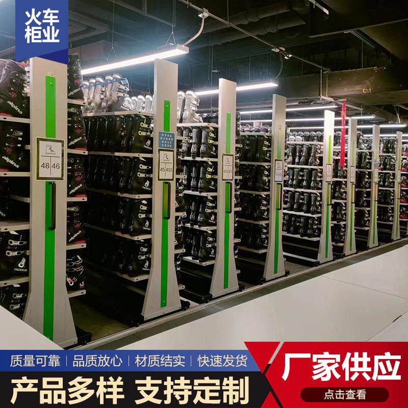 雪鞋存放架滑雪设备仓储货架展示铁架头盔雪服架雪鞋存放架