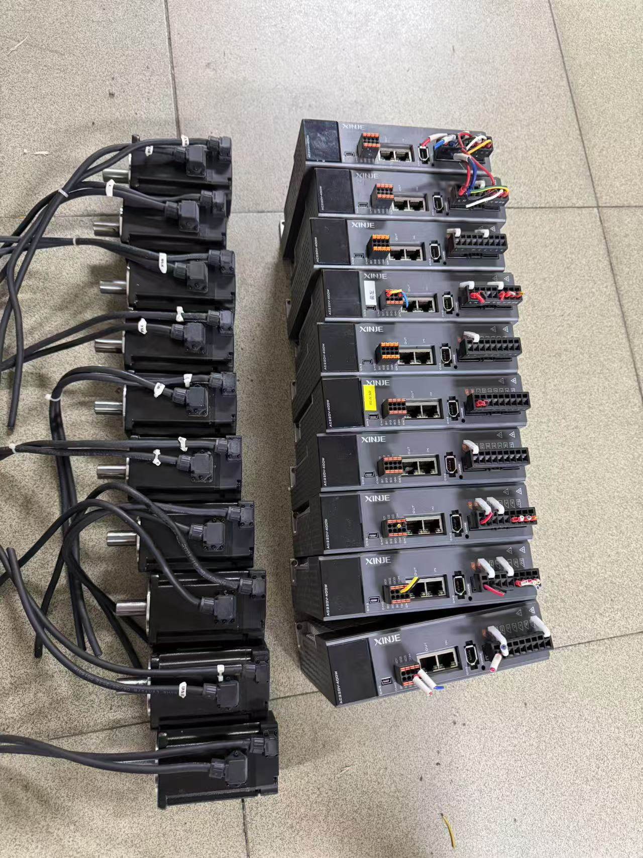 信捷DS5C1K-20P4-PTA，配套电机MS6S-60C