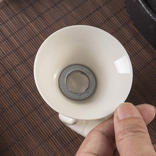 厂里直销 过滤玉手白瓷茶漏品质好货 茶漏观音手茶道零配茶具
