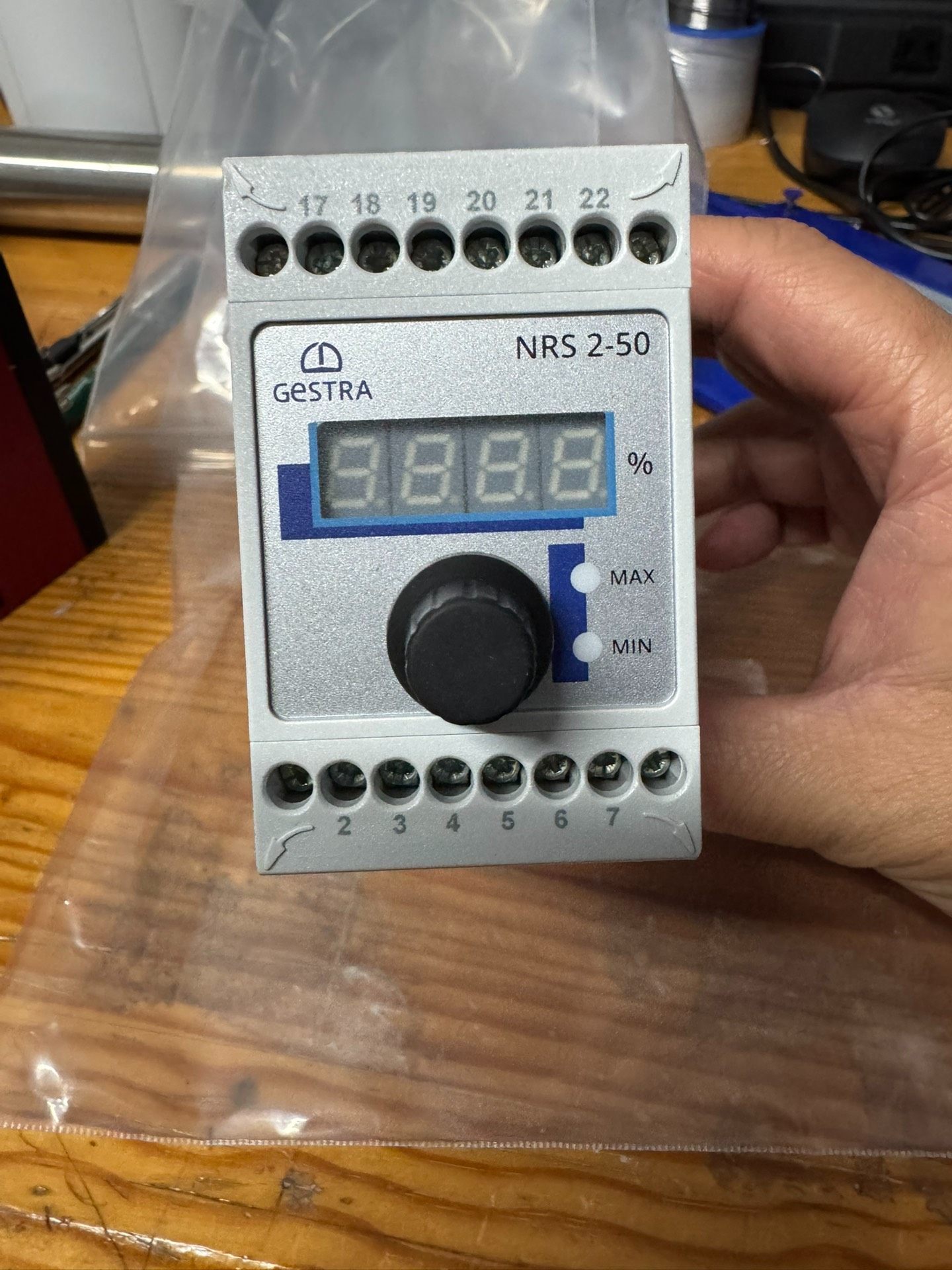 GESTRA+NRS+2-50+液位控制器，全新原装，没有包