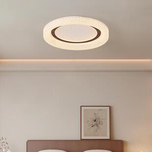 意式 极简卧室吸顶灯现代创意复古全光谱护眼灯房间灯具主卧灯新款