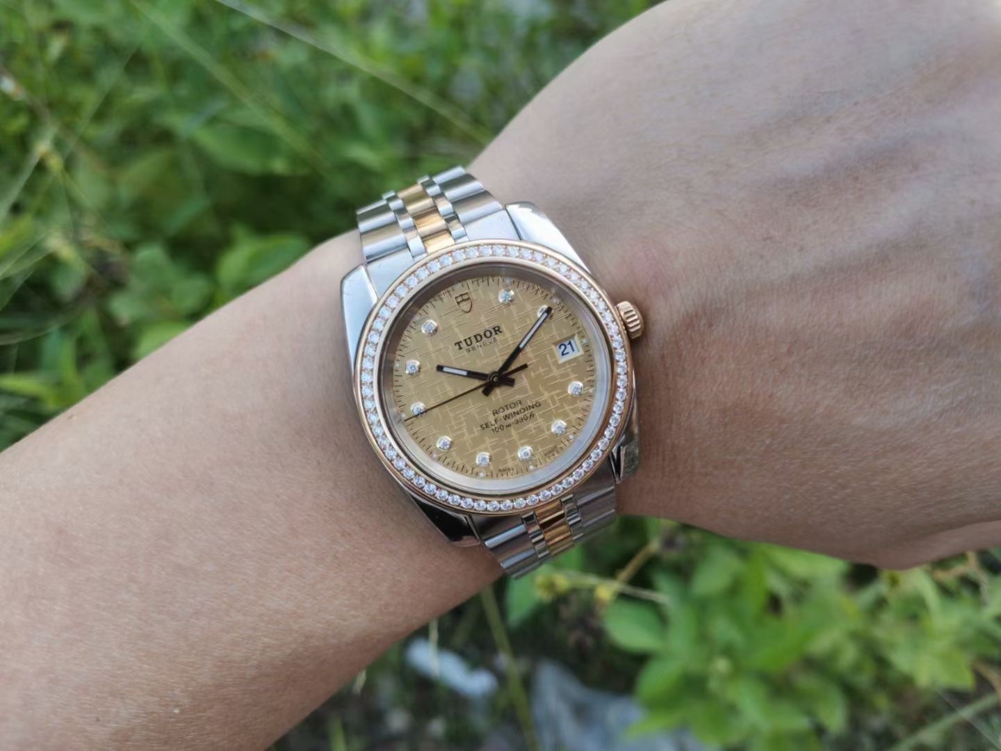 先鉴后发 95新38mm帝舵经典系列m21013后镶钻自动机械男表正品