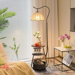 落地灯中古风卧室床头柜一体置物架台灯客厅沙发旁边氛围感覆古灯