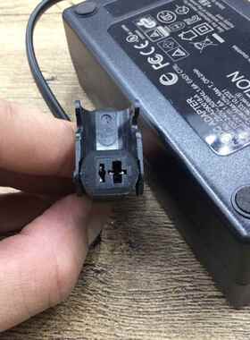 29V1.8A2A充电器按摩椅老板椅足浴电动沙发芝华士29V2A电源适配器5976