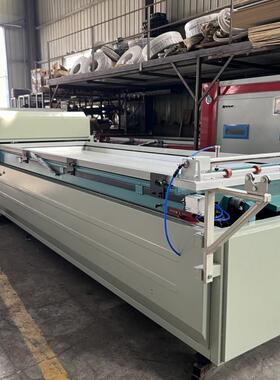 全自动双工位家具板真空覆膜机自动断膜锁扣PVC门板真空吸塑机