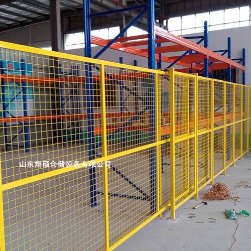 金属隔离网小区护栏设备围挡市政工程护栏