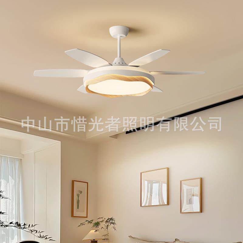 中山风扇灯厂家直销2025新款客厅餐厅大尺寸直叶现代简约复古风扇