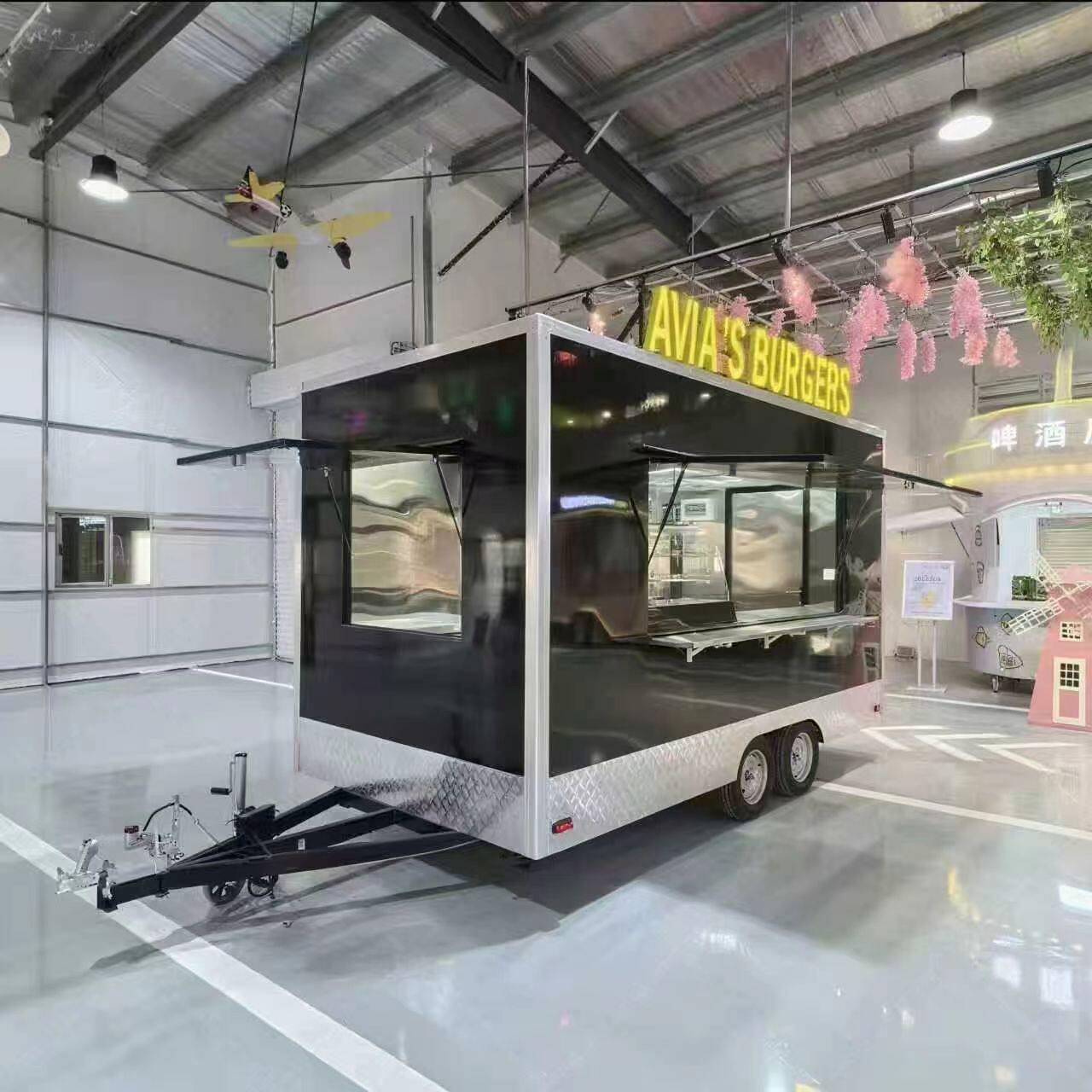 箱式拖挂餐车定制多功能网红商用摆摊小吃车夜市烧烤流动售货餐车