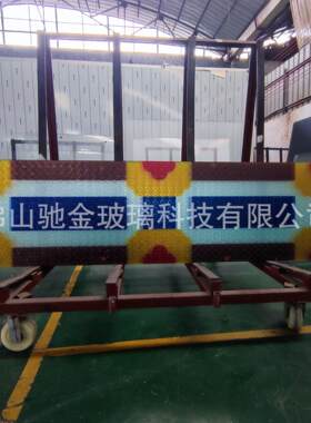 广东厂家直销UV打印玻璃 屏风背景墙打印钢化玻璃 做各种图案
