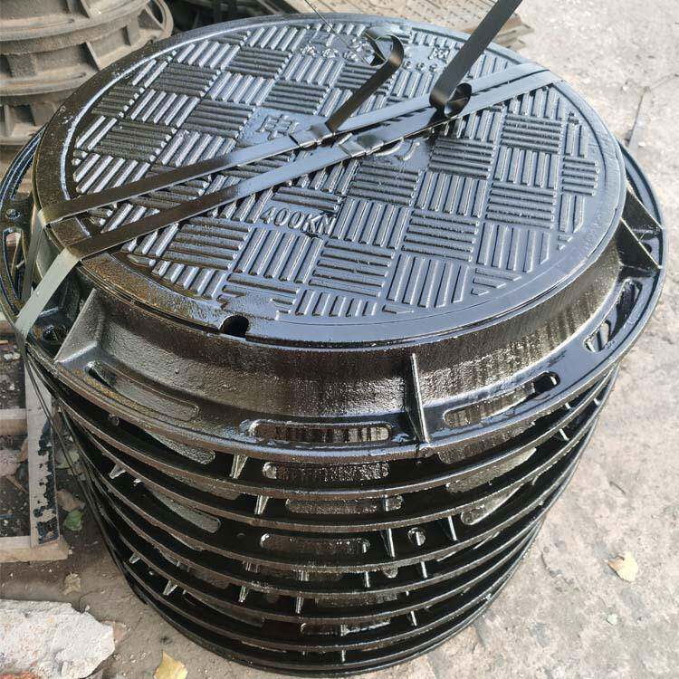 铸铁重型井盖防滑耐用市政雨水污水盖方形圆形可选庭院级安全防护