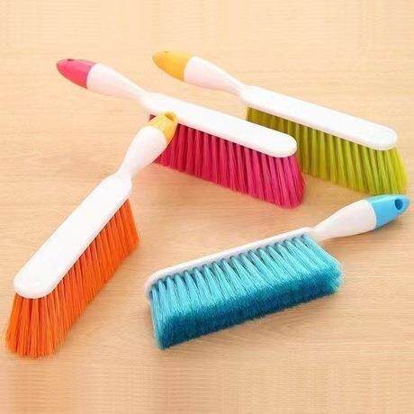 Large Long-Handle Bed Brush for Home Use, Bedroom Cleaning B