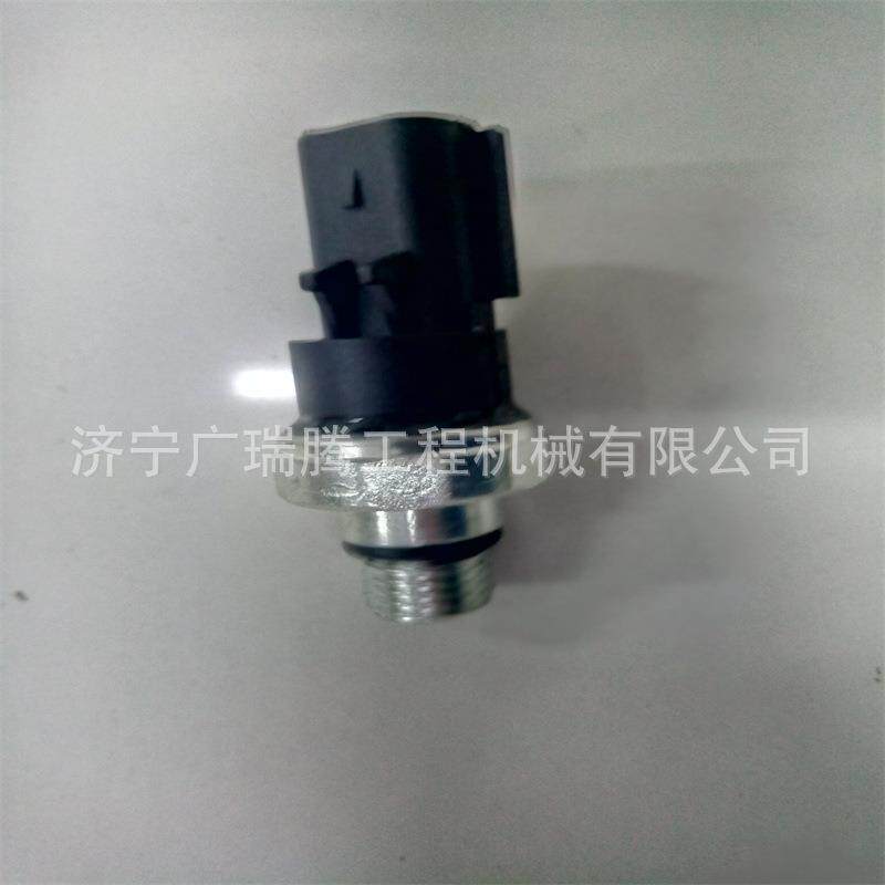 机械配件PC300-8机油感应塞6744-81-4010 挖掘机配件